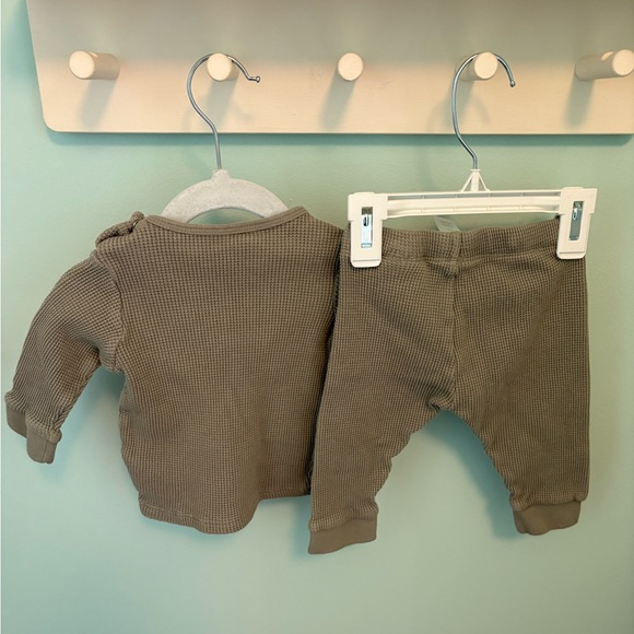 H&M Waffle Knit Set - Picture 5 of 6